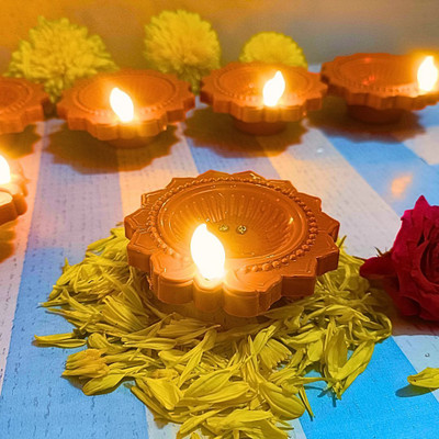 Cozzy Dera 6 piece Water Sensor Diya Plastic, Silicone (Pack of 6) Table Diya(Height: 1 inch)