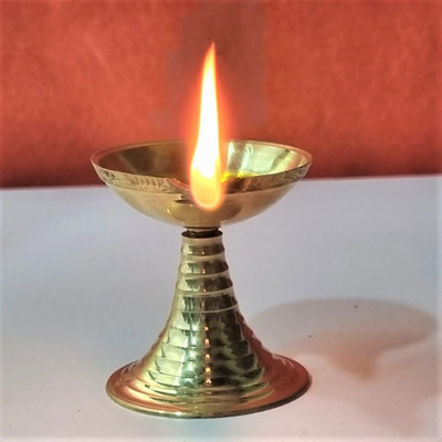 Divine Bazaar Brass Table Diya(Height: 2.16 inch)