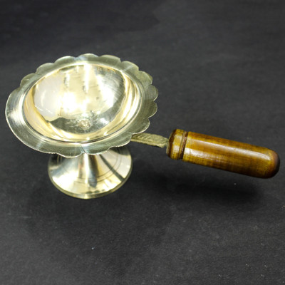 SBBCO Brass Table Diya(Height: 5.3 inch)
