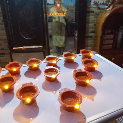 priortech solutions Plastic (Pack of 12) Hanging Diya(Height: 0.6 inch)