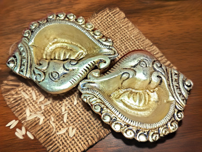 iCKREATE Shankh Ganpati Brass Diya Brass (Pack of 2) Table Diya Set(Height: 2 inch)