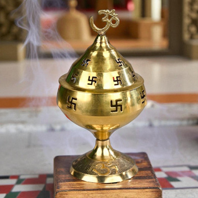 Shreeja Shilpcraft Pure Brass Akhand Diya | Traditional Long-Lasting Deepak for Puja Home Temple Brass Table Diya(Height: 3.5 inch)