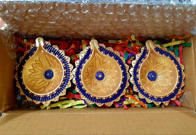 JustWe JW1005 Earthenware (Pack of 3) Table Diya Set(Height: 1 inch)