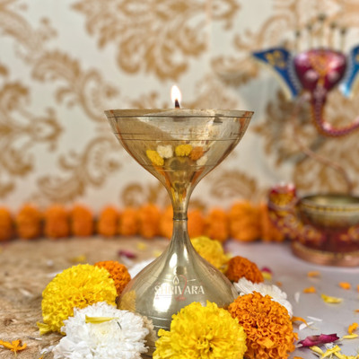 shrivara 18 cm Traditional Brass Akhand Jyot Diya for Pooja and Festivals Brass Table Diya(Height: 7.09 inch)