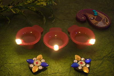 TDX Plastic (Pack of 12) Table Diya Set(Height: 1 inch)