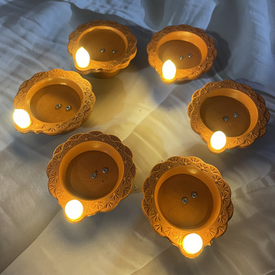 glocollection Water sensor diya Plastic (Pack of 6) Table Diya Set(Height: 2 inch)
