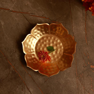 CMH Lotus Urli Bowl for Diwali Decorative Bowl for Floating Flowers Iron Table Diya(Height: 3 inch)