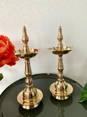 Copperika Pure Brass Kerala Samai 5.5Inc Small Diya Oil Lamps for Festival|Temple Diya Brass (Pack of 2) Table Diya Set(Height: 6.5 inch)