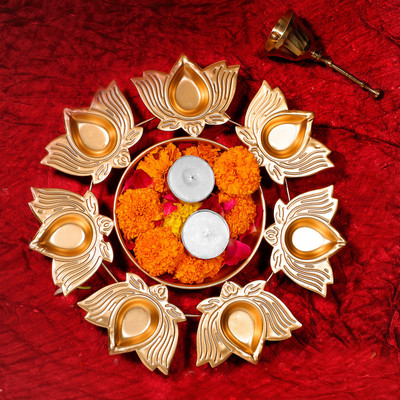 Aksharveda Metallic Lotus Urli Cast Iron Table Diya(Height: 10 inch)