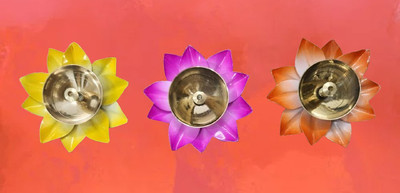 Sansak Brass Lotus Kamal Patti Diya for Diwali Decorations and Return Gifts Brass (Pack of 3) Table Diya(Height: 2.5 inch)