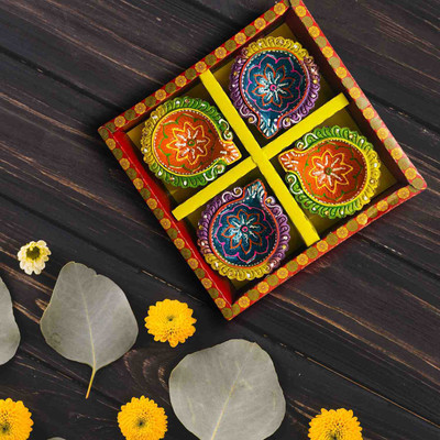 Kreyam's Traditional Decorative Diya For Diwali Pooja set 4 Earthenware Table Diya Set(Height: 1 inch)