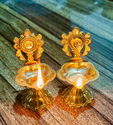 GOOD LUCK HANDICRAFTS SHANK CHAKRA DEEP Brass (Pack of 2) Table Diya Set(Height: 3.5 inch)