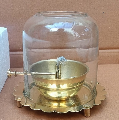 Matallic masterpieces Brass Akhand Diya, Adjustable Bati Lifting Screw Wick Holder,jyoti diya(small) Brass Table Diya(Height: 4 inch)