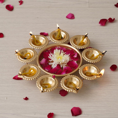 MINDFULLGIFTING 10 IN 1 URLI DIYA Brass Table Diya(Height: 2 inch)