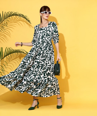 Sheetal Associates Women Fit and Flare White, Green Maxi/Full Length Dress
