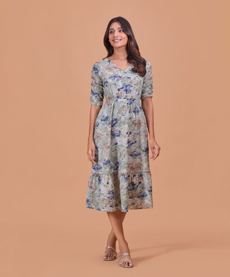 FashFun Women Fit and Flare Light Green Midi/Calf Length Dress