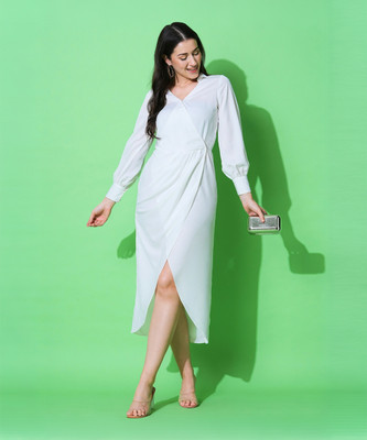 Globus Women Wrap White Midi/Calf Length Dress