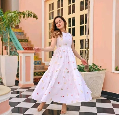 MOOLCHO Women A-line White Maxi/Full Length Dress