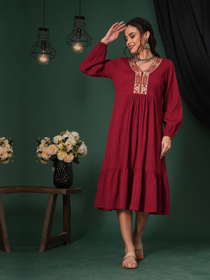 Globus Women A-line Maroon Midi/Calf Length Dress