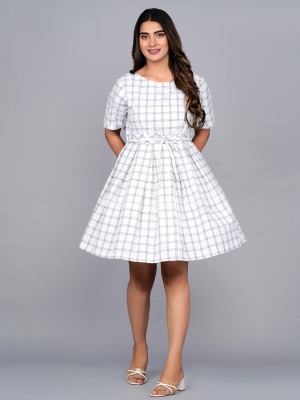 QuaClo Women Fit and Flare White Knee Length Dress