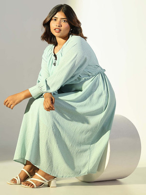 SHOWOFFFF Women Fit and Flare Light Green Midi/Calf Length Dress