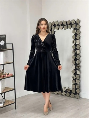 KFKD Flared/A-line Gown(Black)