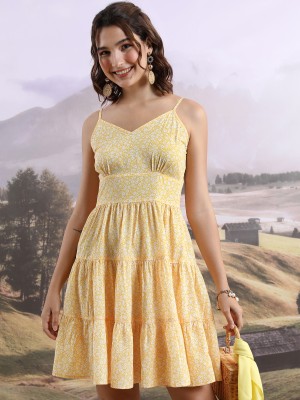 KETCH Women Tiered Yellow, White Dress