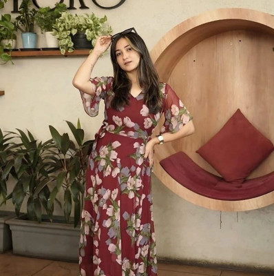 Fashion2wear Women Gown Maroon Maxi/Full Length Dress