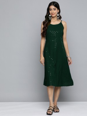 Jompers Women A-line Dark Green Dress