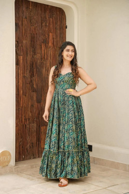 Vishva creation Women Fit and Flare Green Maxi/Full Length Dress
