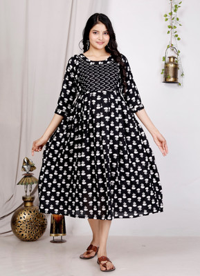 AAVRITTIQUEENS Women A-line Multicolor Midi/Calf Length Dress