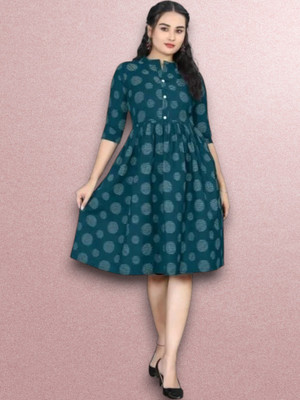 Icon Fashiongf Women Self Design A-line Kurta(Blue)