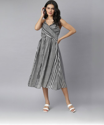 KASSUALLY Women Fit and Flare White, Black Midi/Calf Length Dress