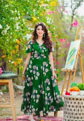 HK SHOPEE Women Fit and Flare Green Maxi/Full Length Dress