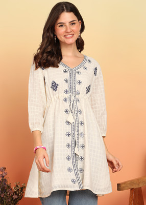 VBUYZ Women A-line White Mini/Short Dress