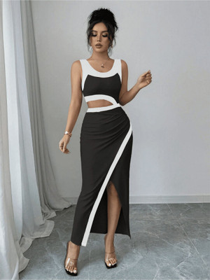 clobug Women Bodycon Black, White Midi/Calf Length Dress