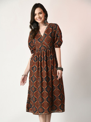 Sangria Women Fit and Flare Multicolor Below Knee Dress