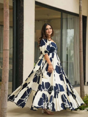 Sheetal Accociates Women Fit and Flare Blue, White Maxi/Full Length Dress