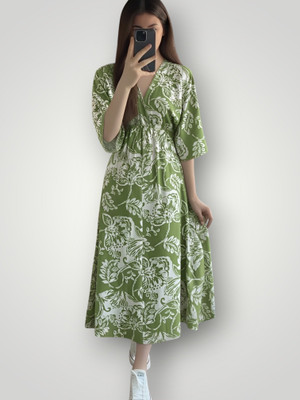 RAAM TEXTILE Women Gown Green Knee Length Dress