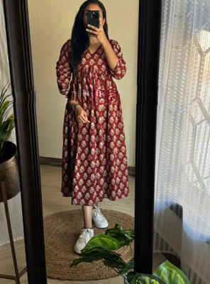 KAMAYRA Flared/A-line Gown(Maroon)