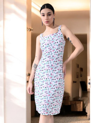 SAKSHI TRADER Women Bodycon White Midi/Calf Length Dress