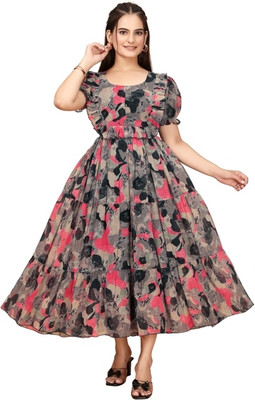 QUEUEE Women Fit and Flare Black Maxi/Full Length Dress