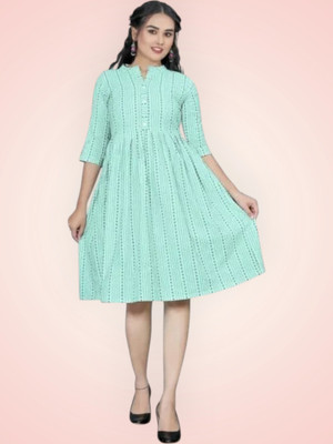 Icon Fashiongf Women Self Design A-line Kurta(Blue)