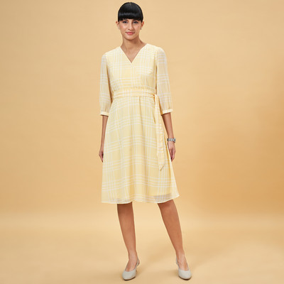Annabelle by Pantaloons Women A-line Yellow, White Knee Length Dress