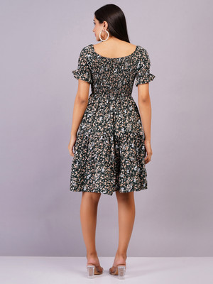 Jyoti Women Fit and Flare Green Knee Length Dress