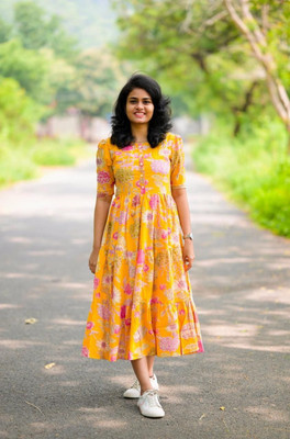Burundi Blu Women Fit and Flare Yellow, Pink Knee Length Dress