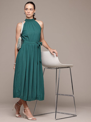 bebe Women Fit and Flare Green Midi/Calf Length Dress