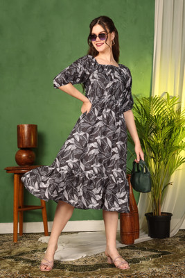JDSTUDIO Women A-line Black Midi/Calf Length Dress