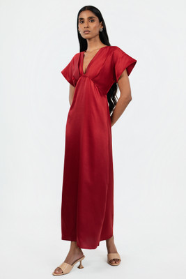 COLOR CAPITAL Women A-line Maroon Midi/Calf Length Dress