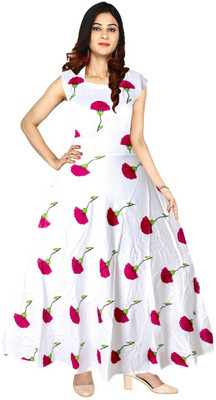 Shunit creation Women Fit and Flare White Maxi/Full Length Dress